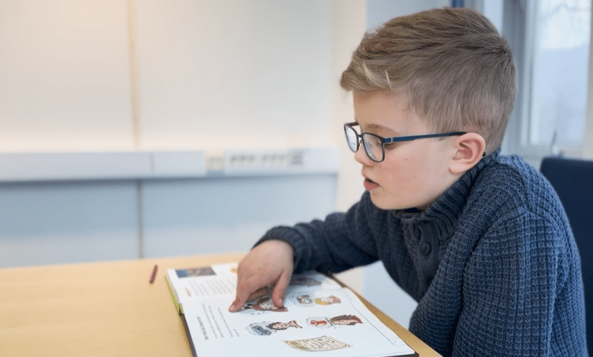 Gutt leser