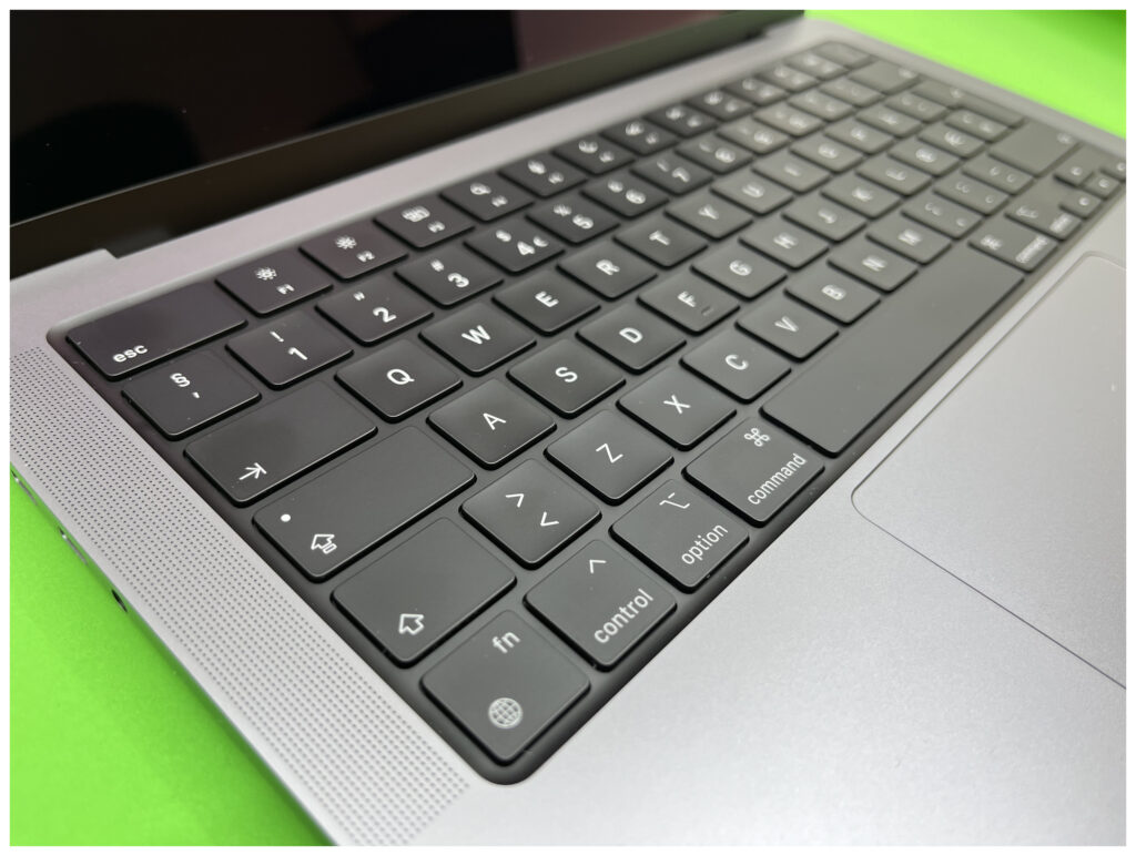 Tastaturet på en MacBook